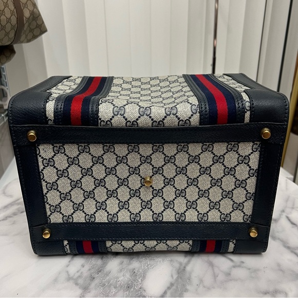 Vintage Gucci | Navy Train Case Luggage Bag - Picture 10 of 17